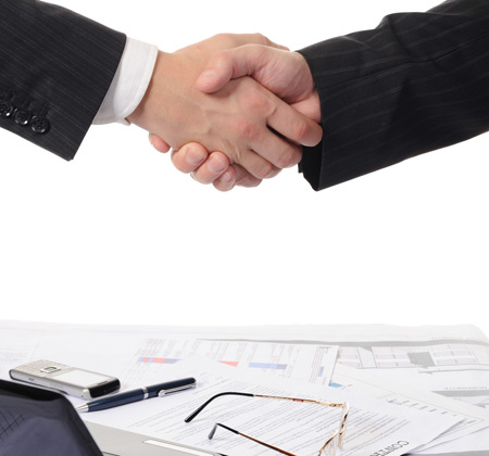 Как изменить трудовой договор с генеральным директором